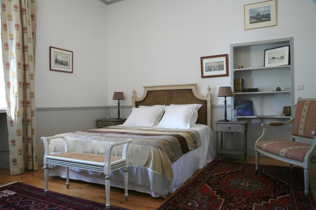 לינה וארוחת בוקר שרבורג Le Manoir De La Fieffe חדר תמונה